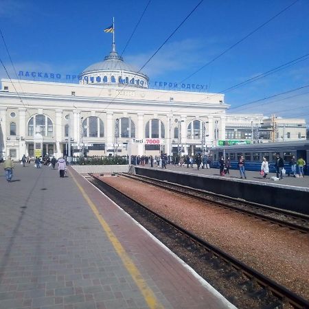 Двухкомнатная Квартира Лофт В Центре Одессы Новострой Рядом С Вокзалом 5 Минут До Дерибасовской И Аркадии Oděsa Exteriér fotografie